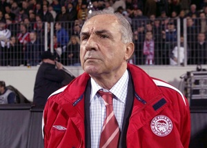 Το «αντίο» του Ολυμπιακού στον Γιάννη Κόλλια