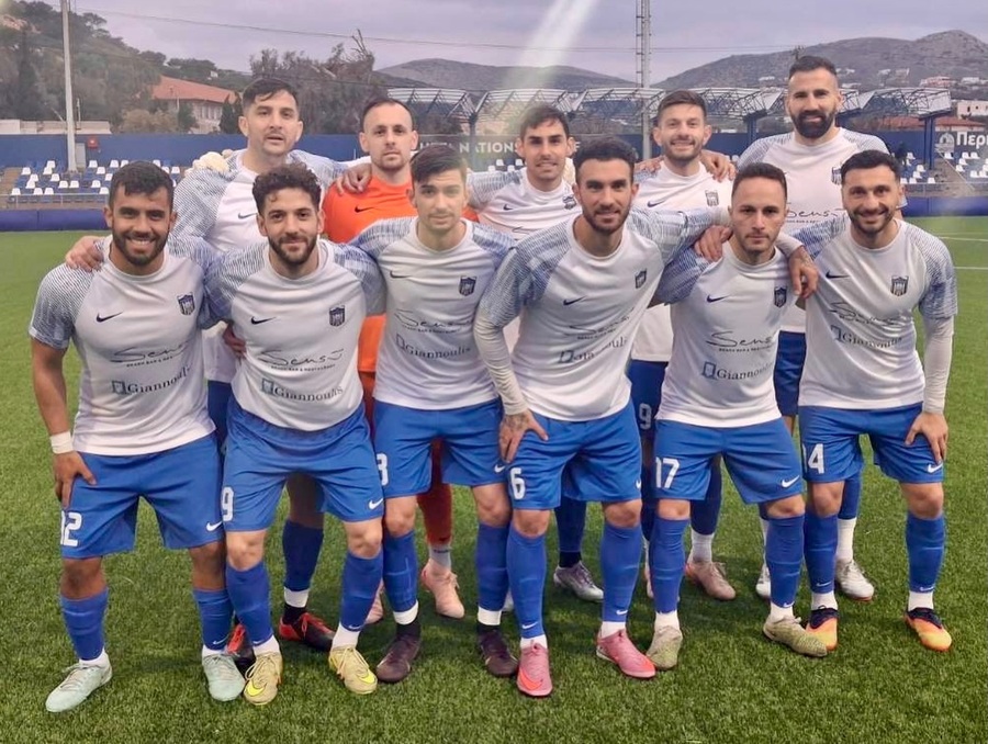 Πανναξιακός: Ανέβηκε στη Γ' Εθνική η ομάδα των Μανωλά και Σιόβα