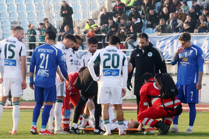 Καβάλα - Παναθηναϊκός: Αποχώρησε με φορείο ο Σφιντέρσκι