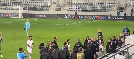 Έρευνα της UEFA για την καταγγελία περί φτυσίματος στο Ιρλανδία-Ισραήλ