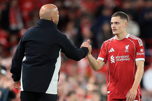 Φαβορί για τον πρώτο τίτλο της σεζόν οι «Reds», αλλά δεν προβλέπεται εύκολο το έργο τους
