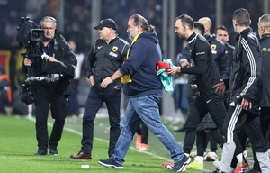 Ολυμπιακός: «Ο Ηλιόπουλος επιτέθηκε στον Μεντιλίμπαρ και στον διαιτητή»