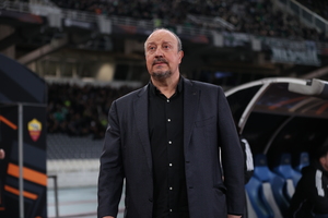 Μπενίτεθ: «Δουλεύουμε σκληρά για τις μεταγραφές»