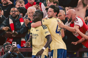 Άστον Βίλα - Άρσεναλ 0-1: Επαγγελματική νίκη με «χρυσό» σκόρερ Σάκα και 2x2 για τους πρωταθλητές!