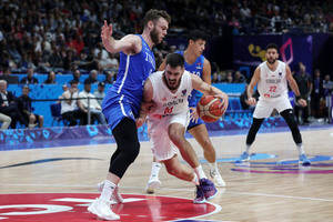 ΑΔΙΑΝΟΗΤΟ: Και τα τρία σημερινά ματς του Eurobasket έληξαν με το ίδιο σκορ!