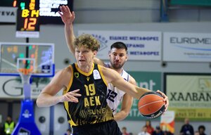 ΑΕΚ: Εκτός εξάδας ο Κουζμίνσκας για το ματς κόντρα στον Ολυμπιακό