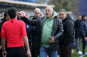 Μειώθηκε η ποινή του Μπέου για τα... γαλλικά στον διαιτητή Πουλικίδη