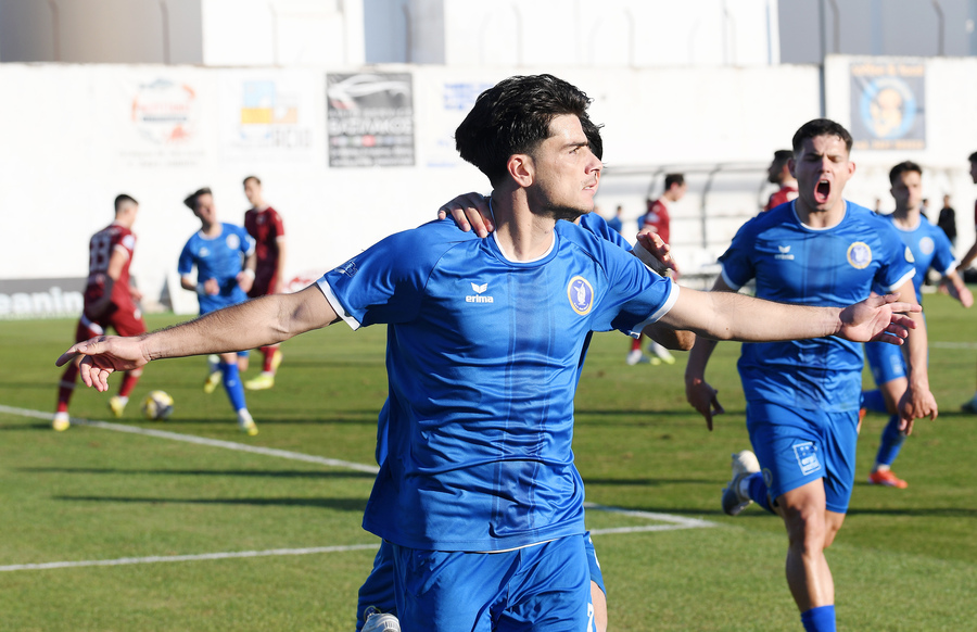 Δύσκολη έξοδος για τη Νίκη