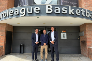 Συνάντηση μεταξύ ανθρώπων της Stoiximan GBL και της Euroleague στην Βαρκελώνη