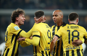 ΑΕΚ – ΟΦΗ 2-1: Άνοιξε το «δώρο» της Κηφισιάς και θα κάνει Χριστούγεννα στην κορυφή η Ένωση! (video)