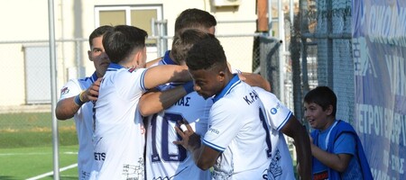 Ελλάς Σύρου - Αναγέννηση Καρδίτσας 3-0: Ένα οκτάλεπτο αρκούσε