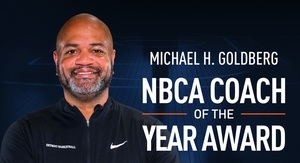 ΝΒΑ: Προπονητής της χρονιάς ο Μπίκερσταφ