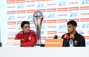 Το τρόπαιο του Σούπερ Καπ Ελλάδας (pics)