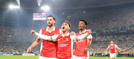 Γιουρόπα Λιγκ: Με εμφατικές νίκες στους «4» Άστον Βίλα και Φράιμπουργκ, με επική ανατροπή η Μπράγκα, «ίδρωσε» αλλά πέρασε και η Νότιγχαμ (video)