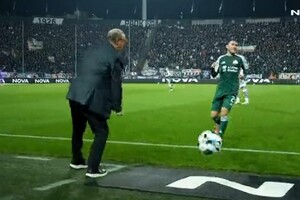 ΠΑΟΚ - Παναθηναϊκός: Το κακό κοντρόλ του... Μπενίτεθ (video)