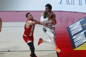 Έπαθλο* ανταμοιβής στο ντέρμπι “αιωνίων” από τη Stoiximan!