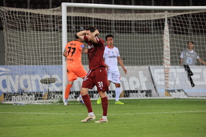 ΑΕΛ Novibet: Στα «κάγκελα» οι Θεσσαλοί μετά την ήττα-σοκ από τον Πανσερραϊκό - Άγρια γιούχα και ένταση ανάμεσα στις δυο ομάδες (video)