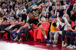 Μονακό - Μπαρτσελόνα 93-86: Τα κουρέλια τραγουδάνε ακόμα... (video)