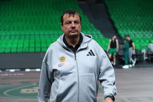 Αταμάν: «Δε ζήτησα παίκτη, όμως η διοίκηση πάντα θέλει να βοηθάει»