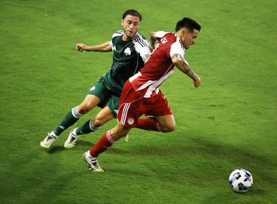 Παίρνει «φωτιά» η Super League με ενισχυμένες αποδόσεις!