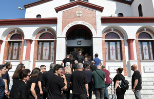 Παρασκευάς Άντζας: Θλίψη και οδύνη στο τελευταίο «αντίο»