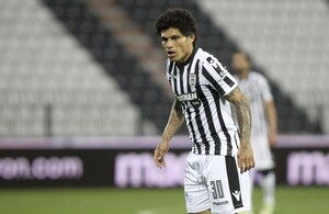 Τίτλοι τέλους για τον Αζεβέδο: Αποσύρθηκε o πρώην παίκτης του ΠΑΟΚ