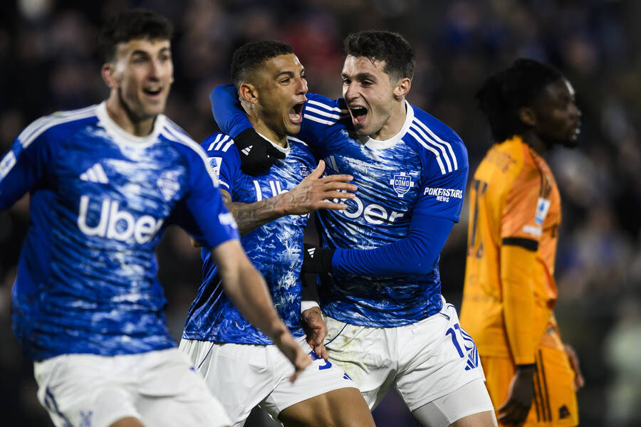 Κόμο: Ο απίθανος Δουβίκας σκόραρε στη νίκη επί της Ρόμα κι έβαλε την ομάδα του σε τροχιά... Τσάμπιονς Λιγκ! (video)