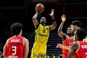 Χάνει τον Κλαρκ στο ξεκίνημα της Euroleague η Μακάμπι