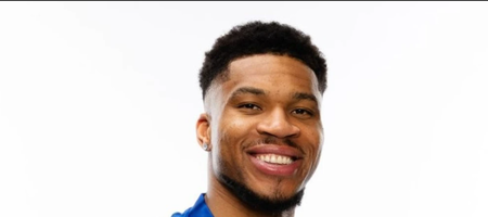 Ο Γιάννης Αντετοκούνμπο έγινε μέτοχος στη γυναικεία ομάδα της Τσέλσι