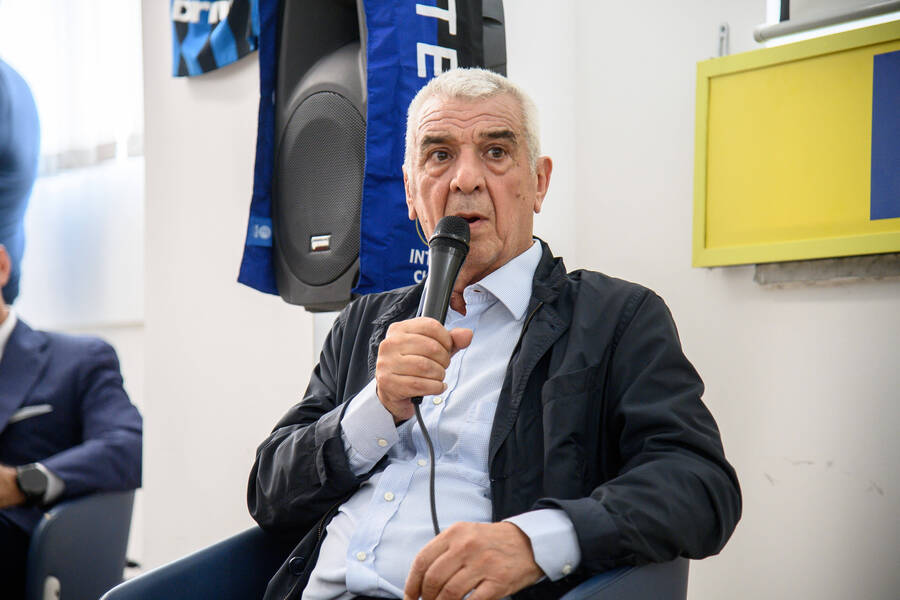 Σε πένθος το ιταλικό ποδόσφαιρο: Πέθανε ο σπουδαίος Εβαρίστο Μπεκαλόσι